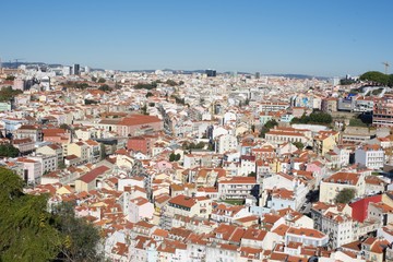 Fototapeta na wymiar widok z góry na Lizbonę