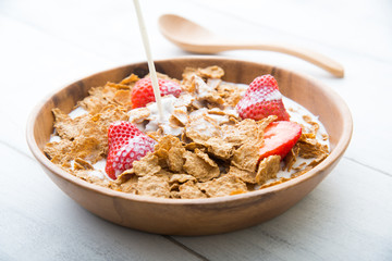 corn flakes with strawberry