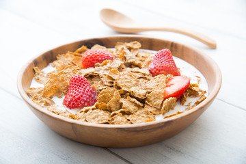 corn flakes with strawberry