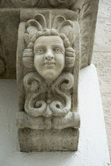 Kunstvolle St&uuml;tze Fenstersims Aarau