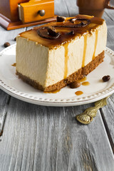 coffee cake with caramel