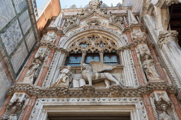 Fototapeta na wymiar Architectural details of the Basilica di San Marco (San Marco Cathedral), Venice, Italy. 