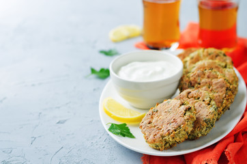 Baked Green peas Falafel with Greek yogurt sauce