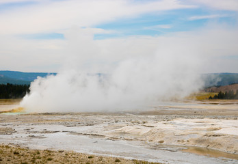 Yellowstone National Park UNESCO World Heritage geysers this must-see during your vacation in America mustsee