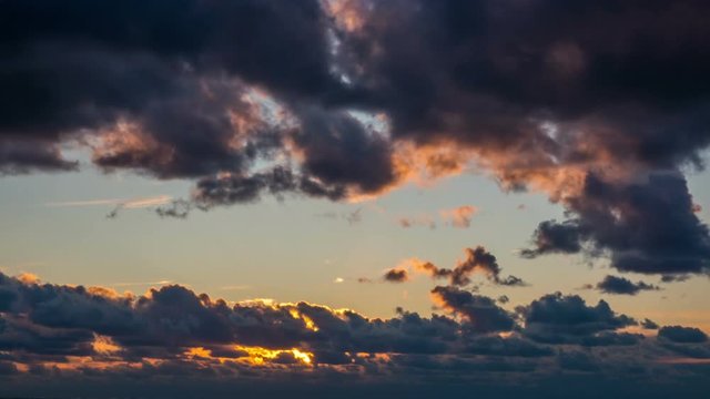 Beautiful sunset in the sky. timelapse