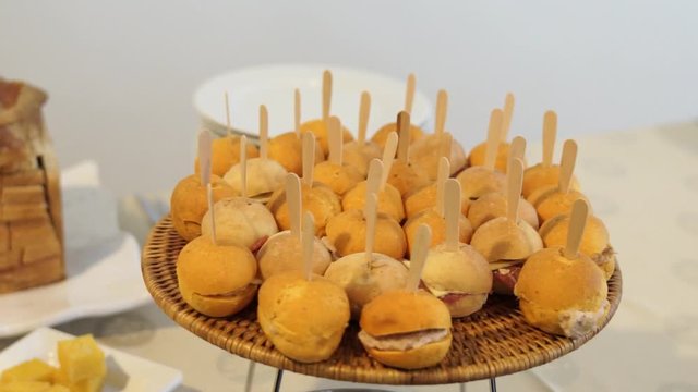 stuzzichini salati per un aperitivo