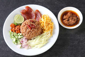 Shrimp-paste fried rice