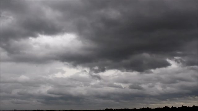 Time-Lapse clip of winter storm Dylan's Stratus Cloud Takeover of the southern skies on Christmas weekend 2017. Great,thick dark black stratus clouds filled the skies.