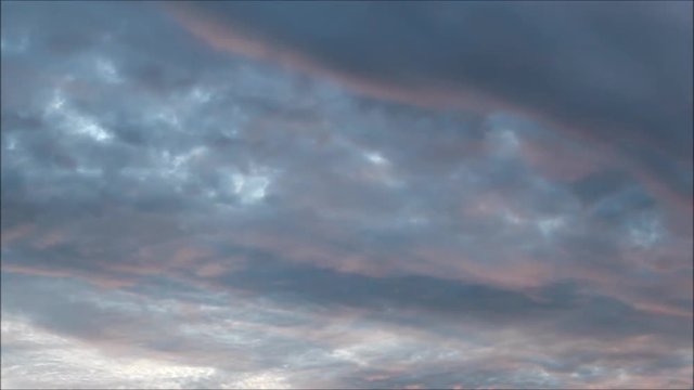 Time-Lapse clip of winter storm Dylan's Stratus cloud takeover on Friday morning Christmas weekend.