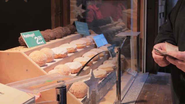 Sale of fresh Farinaceous foods on the market
