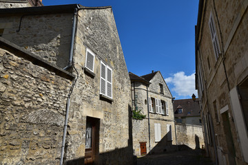 Fototapeta na wymiar Ruelle du vieux Senlis, France