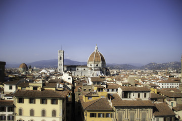 Fototapeta na wymiar the dome of Florence