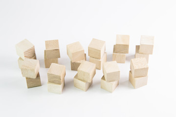 small wooden square cubes 