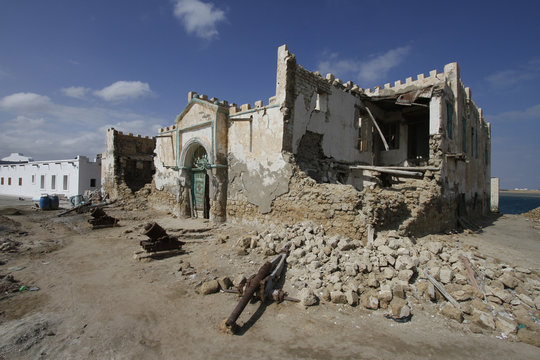 Ruined Ottoman building in Suakin