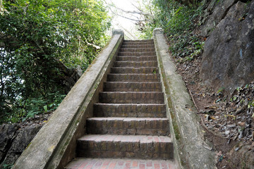 trekking way is good for travel