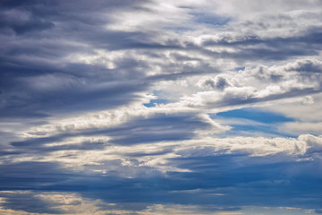 Fototapeta na wymiar background of the sky with dramatic clouds