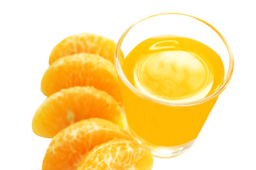 Glass of orange fresh juice and Mandarin orange isolate  on white background