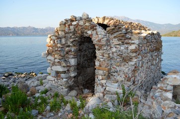 Bafa Gölü - Kilise Adası © agumus