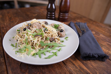 pasta with anchovies and black olives