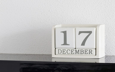 White block calendar present date 17 and month December