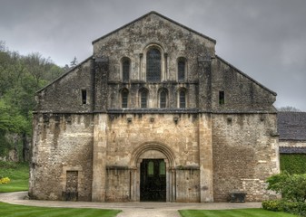 Fototapeta na wymiar Abbaye de Fontenay à Marmagne, Côte-d'Or, Bourgogne, France
