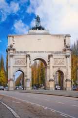 Fototapeta na wymiar Victory Gate (Siegestor) in Munich, triumphal arch with a statue of Bavaria