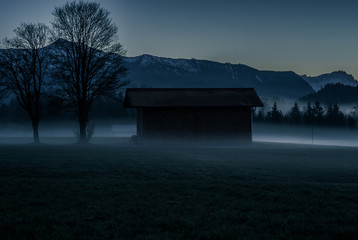 Abend auf den Feldern Garmisch Patenkirchens