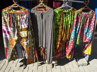 bunte afrikanische Kleidung