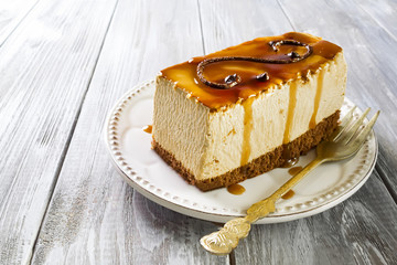 coffee cake with caramel