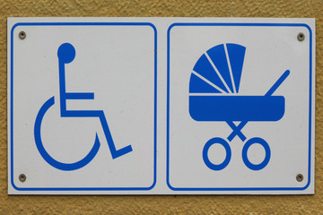 Schild Behindertengerecht