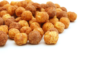 Sweeteted crunchy corn cereal made with real peanut butter and cocoa