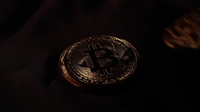 Cryptocurrency Pile Bitcoin