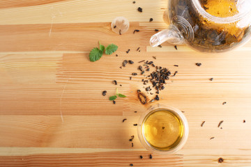 tea cup teapot wooden background