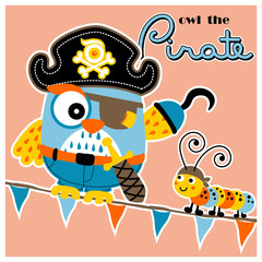 funny owl cartoon with pirate costume