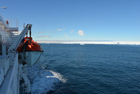 Antarctica cruising