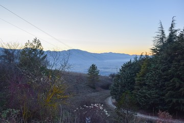 fantastico panorama visto dalle montagne dell'abruzzo(madonna di pietraquaria) © tommaso