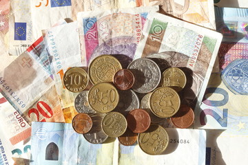 Europäische Währungen, Münzen und Banknoten
