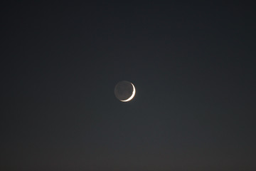 Europas Schönheiten der Stand, Land, Natur und Straßen mit Sonne, Wolken und Nebel