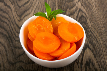 Canned apricots