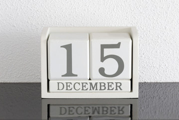 White block calendar present date 15 and month December