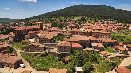 Fototapeta na wymiar Vinuesa village in Soria province, Spain