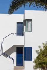 Minimalistic building