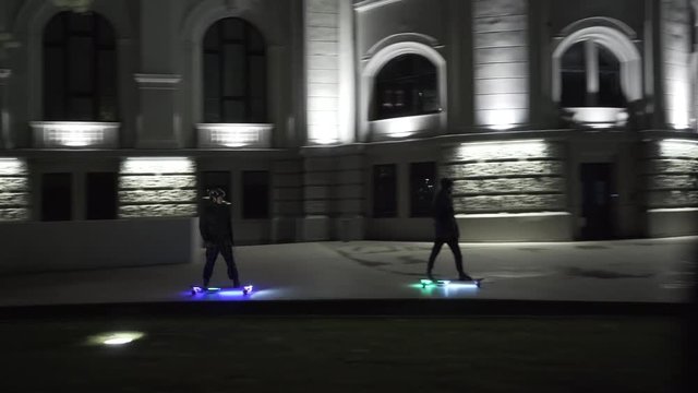 Electric Longboard ride in night city with led and motors