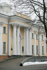 Obraz premium Gomel, Belarus - December 28, 2017: The Palace of the Rumyantsevs in the city park.