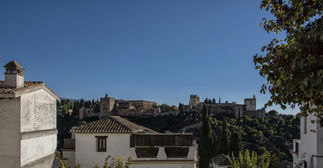 Obraz premium Vue sur l'Alhambra depuis l'Albaicín à Grenade, Andalousie, Espagne