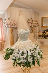 Wedding day bride house decoration 