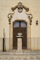 Sicilia, santa croce camerina, architettura e storia