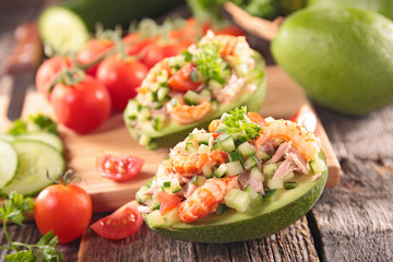 avocado salad with shrimp and vegetable