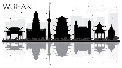 Obraz premium Wuhan China City Skyline Black and White Silhouette with Reflections.
