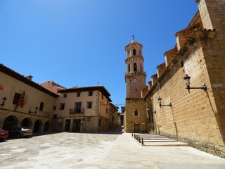 Fototapeta na wymiar Mosqueruela, localidad de la comarca Gúdar-Javalambre en la provincia de Teruel, en la Comunidad Autónoma de Aragón, España.
